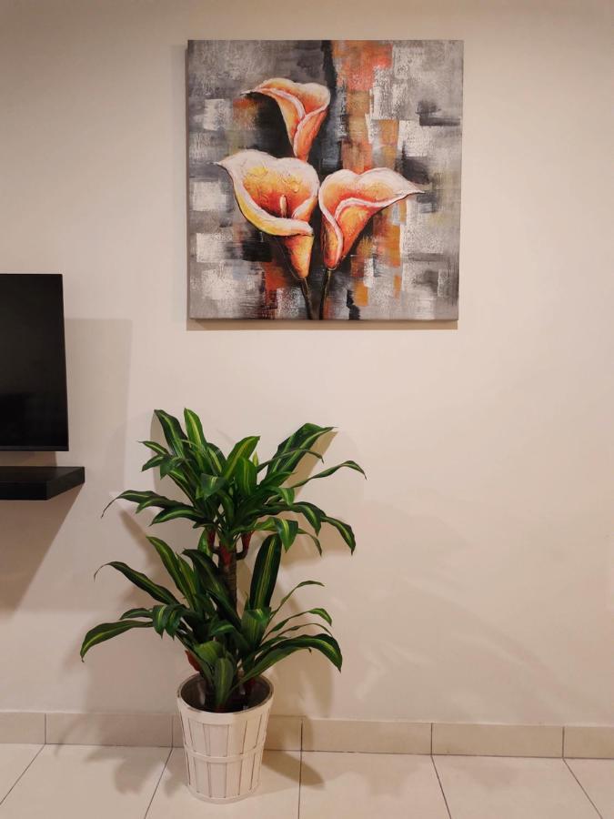 Apartamento De Cozy Corner Suria Rafflesia Setia Alam Shah Alam Exterior foto