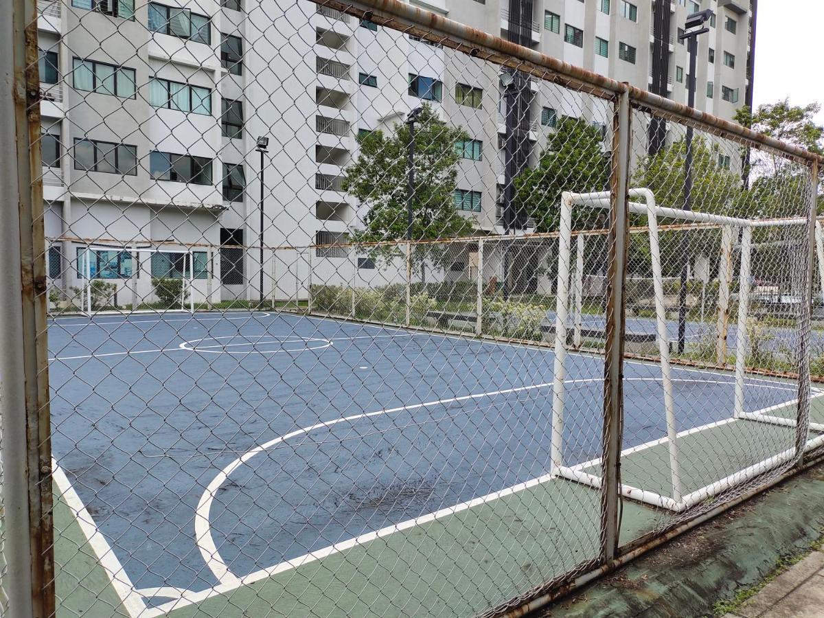 Apartamento De Cozy Corner Suria Rafflesia Setia Alam Shah Alam Exterior foto